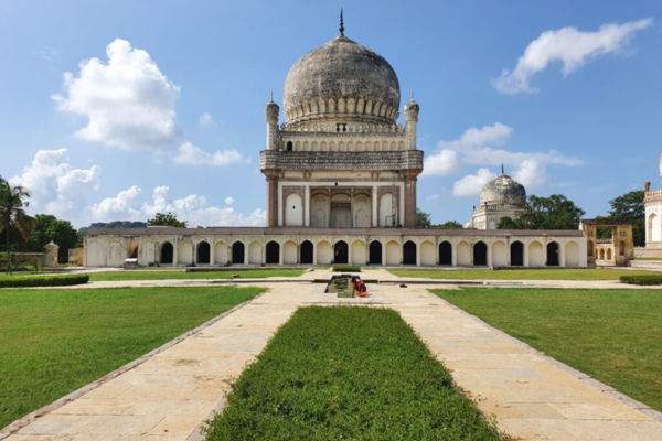 Qutub Shahi tombs